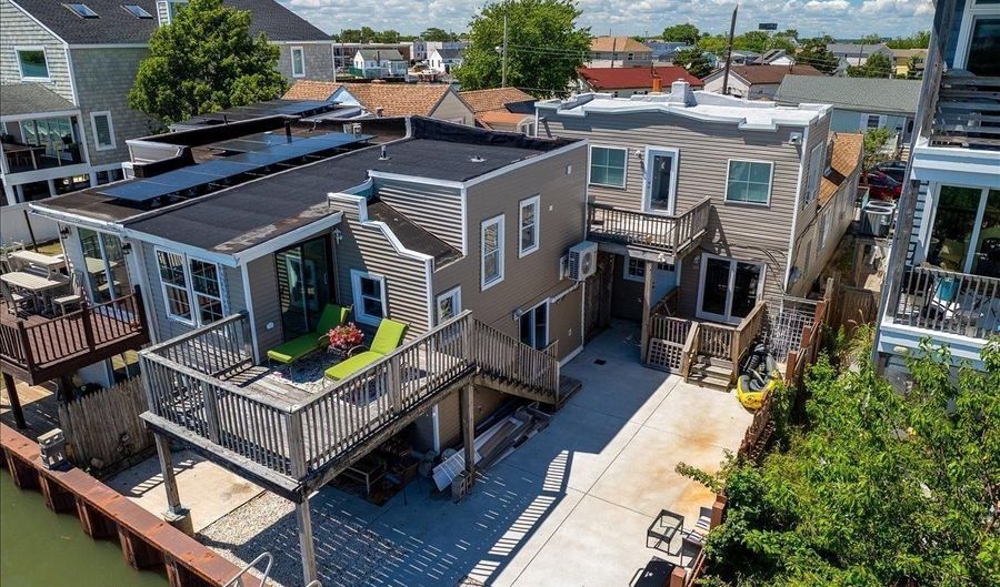 1658 W Riverside Dr, Atlantic City, NJ 08401 - 7 Beds, 5 Bath