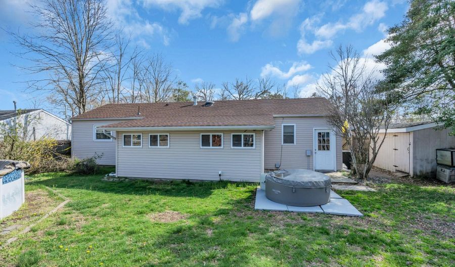17 ANCHORAGE Blvd, Bayville, NJ 08721 - 3 Beds, 1 Bath