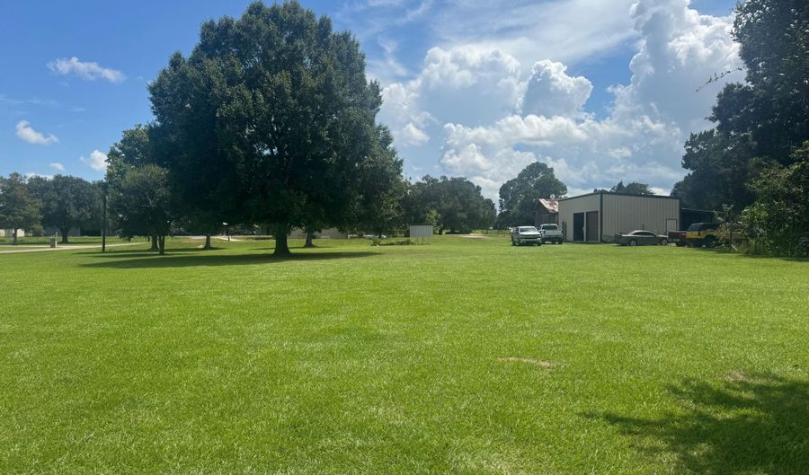 13932 Navaho St, Abbeville, LA 70510 - 3 Beds, 2 Bath