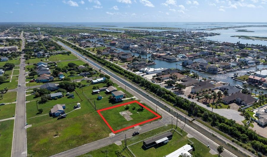 260 E Deberry, Aransas Pass, TX 78336 - 0 Beds, 0 Bath