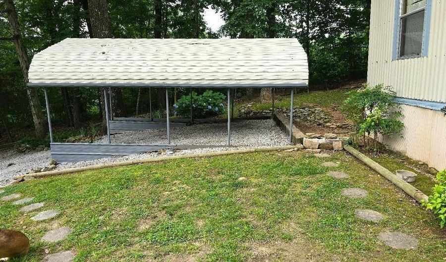 725 Pfeiffer Rd, Batesville, AR 72501 - 2 Beds, 2 Bath