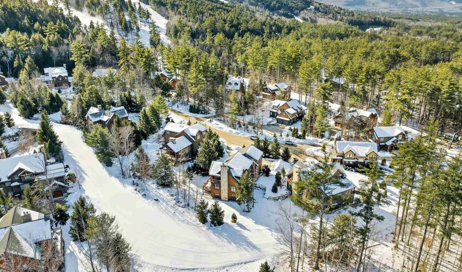 74 Bearfoot Creek Rd, Bartlett, NH 03812 - 4 Beds, 5 Bath