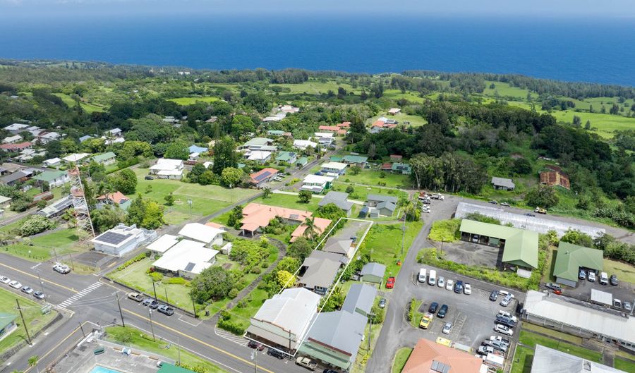 45-3396 MAMANE St, Honokaa, HI 96727 - 4 Beds, 6 Bath