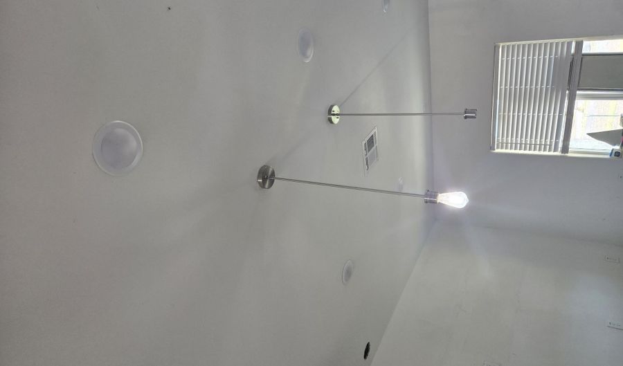 14233 S Burma Rd, Arizona City, AZ 85123 - 4 Beds, 2 Bath