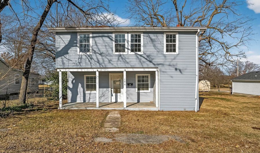 109 W Cline St, Aurora, MO 65605 - 3 Beds, 2 Bath