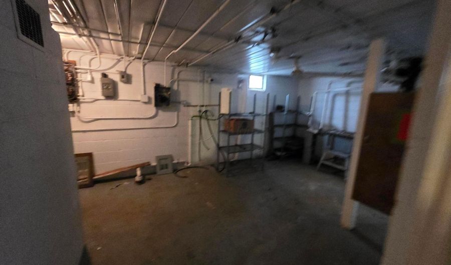 181 E Innis Ave, Columbus, OH 43207 - 0 Beds, 0 Bath
