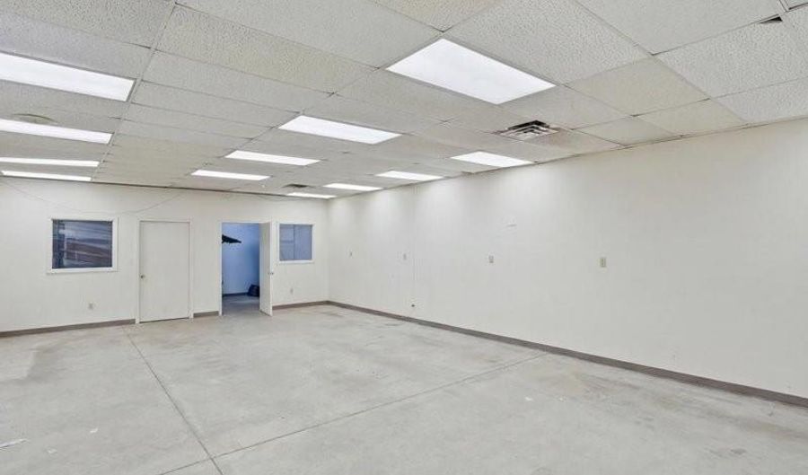 301 Old Dubuque Rd A, Anamosa, IA 52205 - 0 Beds, 0 Bath