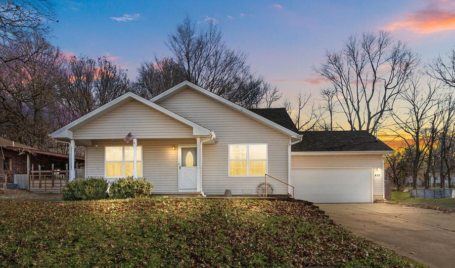 410 N Gordon Ave, Ash Grove, MO 65604 - 3 Beds, 2 Bath