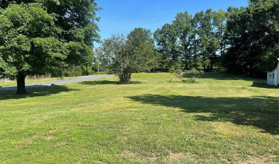 410 Moose St, Albemarle, NC 28001 - 0 Beds, 0 Bath