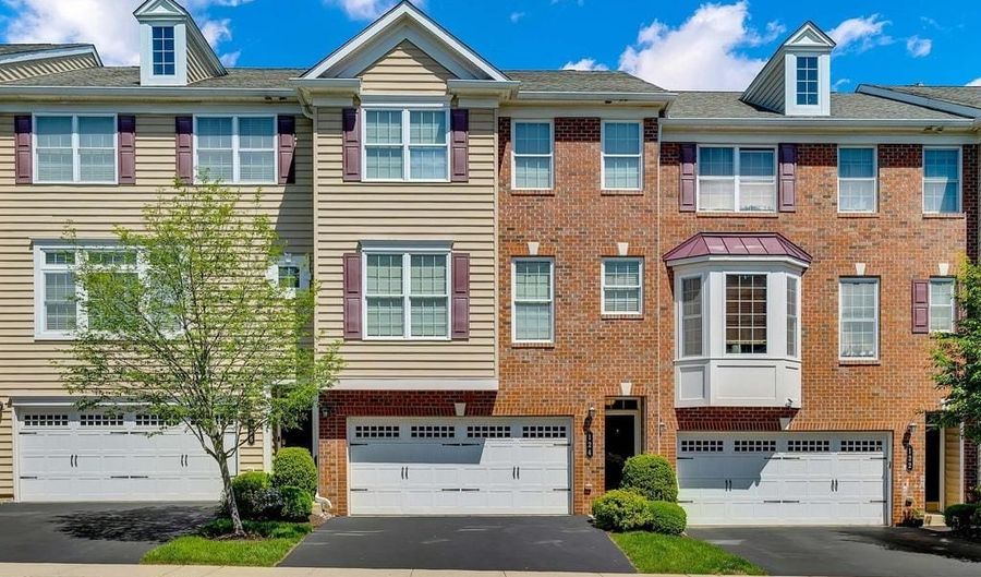 124 MARY AMBLER Way, Ambler, PA 19002 - 3 Beds, 4 Bath