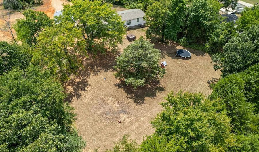 7494 N US Highway 69, Alba, TX 75410 - 4 Beds, 2 Bath