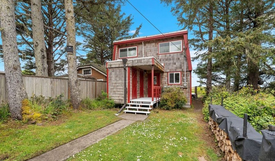 19040 Alder St, Rockaway Beach, OR 97136 - 4 Beds, 2 Bath