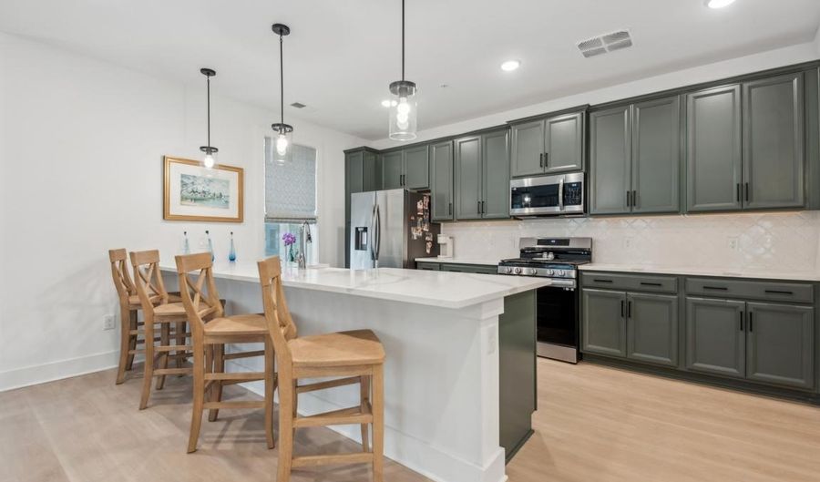 78 OLD MILL BOTTOM Rd N 101, Annapolis, MD 21409 - 2 Beds, 2 Bath