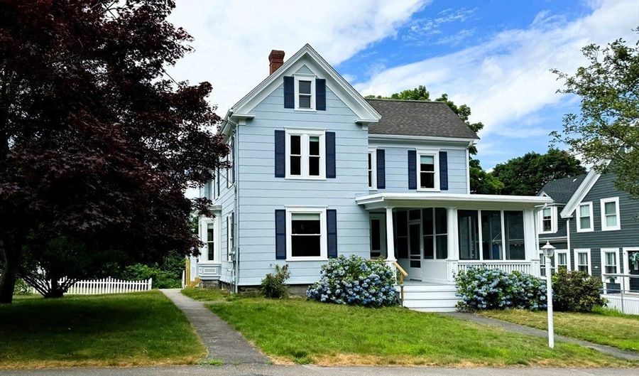 90 Maple Ave 1, Andover, MA 01810 - 2 Beds, 1 Bath