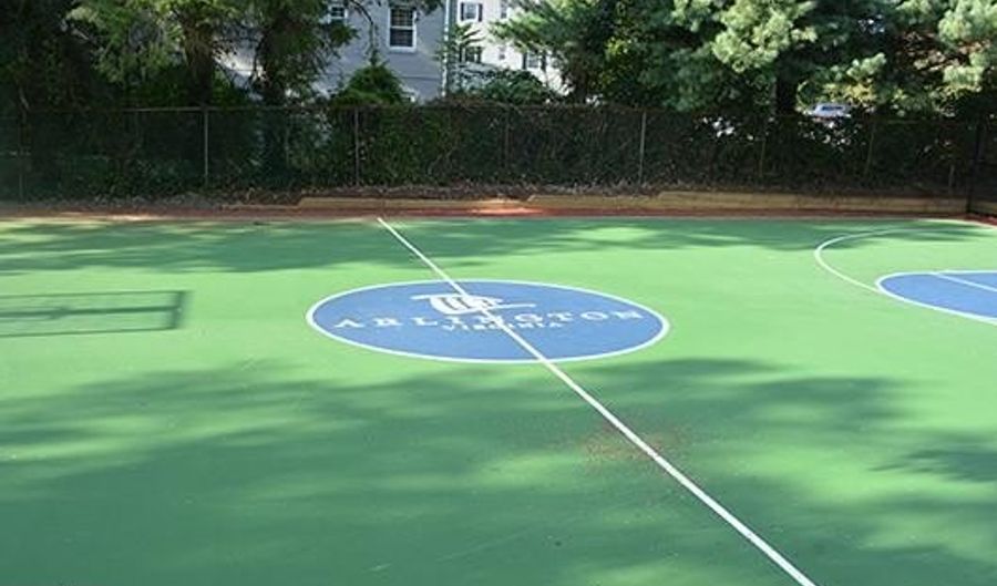 2011 N UPTON St, Arlington, VA 22207 - 5 Beds, 4 Bath
