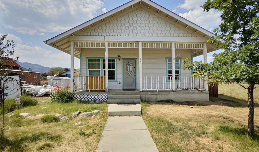203 Monroe St S, Boulder, MT 59632 - 5 Beds, 2 Bath