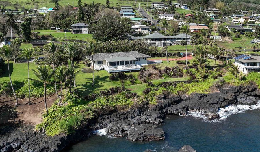 4955 Uakea Rd, Hana, HI 96713 - 2 Beds, 3 Bath