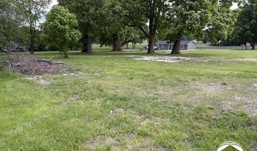 201-207 Baker St, Baldwin City, KS 66006 - 0 Beds, 0 Bath