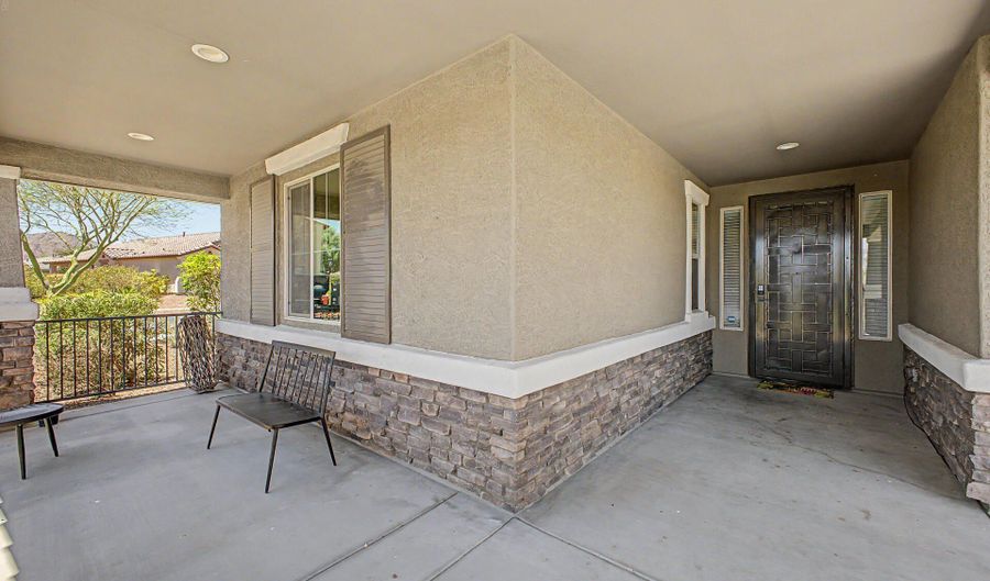 20438 W MAIDEN Ln, Buckeye, AZ 85396 - 4 Beds, 3 Bath