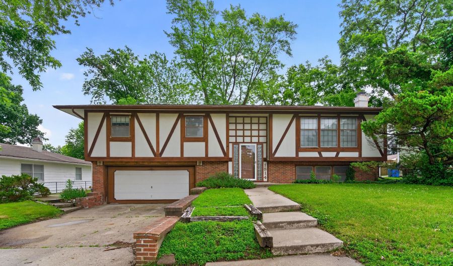 1814 Duff Ave, Ames, IA 50010 - 3 Beds, 3 Bath