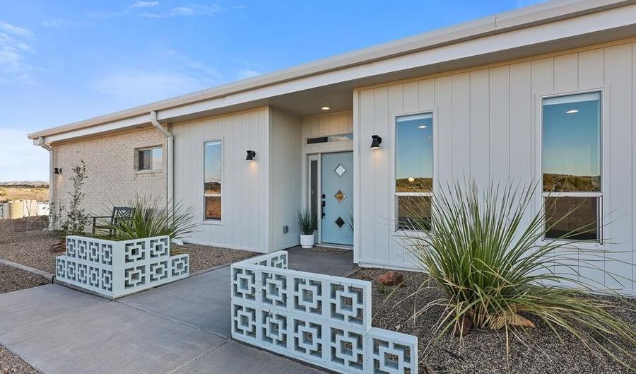 110 High Lonesome, Alpine, TX 79830 - 4 Beds, 2 Bath