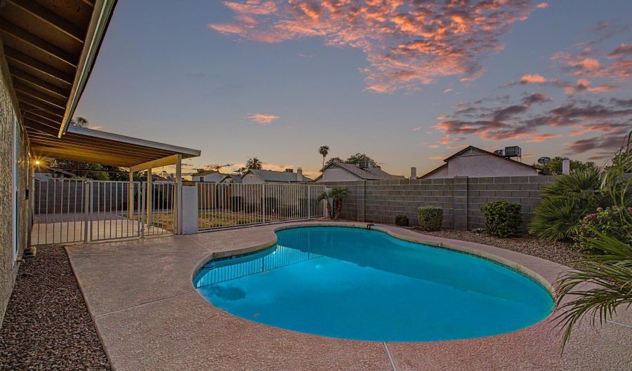 1612 W CHILTON St, Chandler, AZ 85224 - 4 Beds, 2 Bath