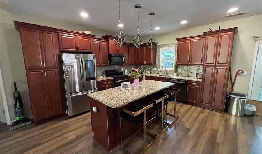 2055 Stonebrook Dr, Austell, GA 30106 - 4 Beds, 3 Bath