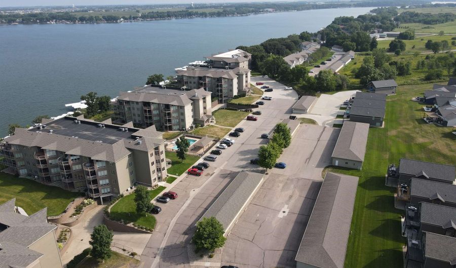 455 240th Ave 305, Arnolds Park, IA 51331 - 3 Beds, 2 Bath