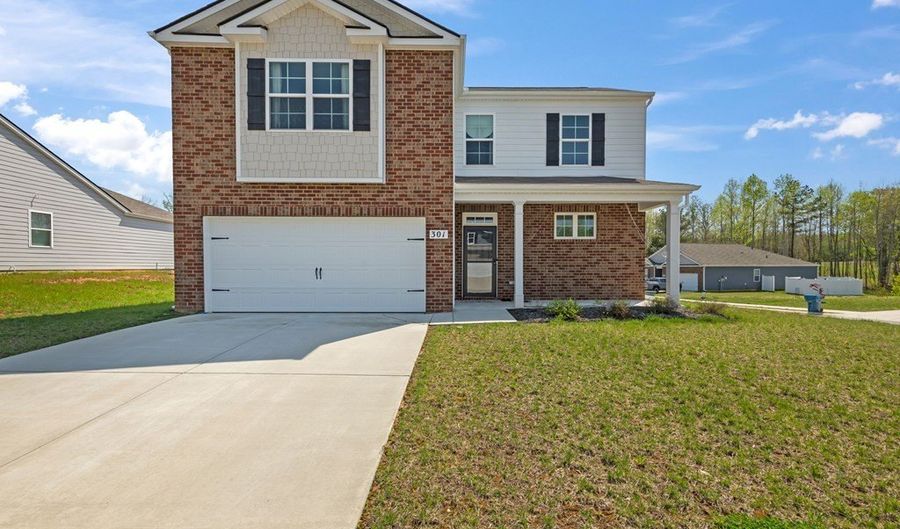 301 Oliver Way, Baxter, TN 38544 - 4 Beds, 2 Bath