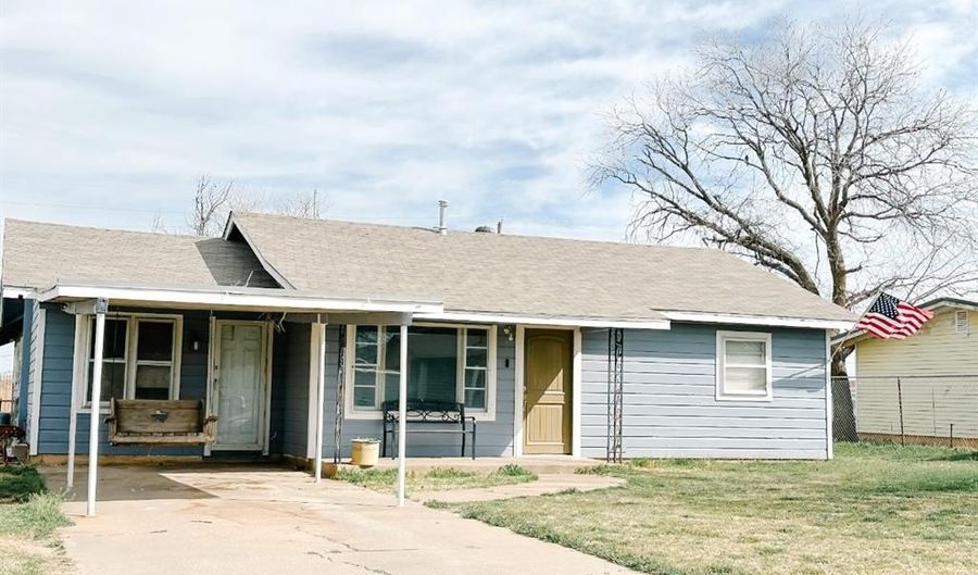 1332 Westfield Dr, Anson, TX 79501 - 3 Beds, 2 Bath