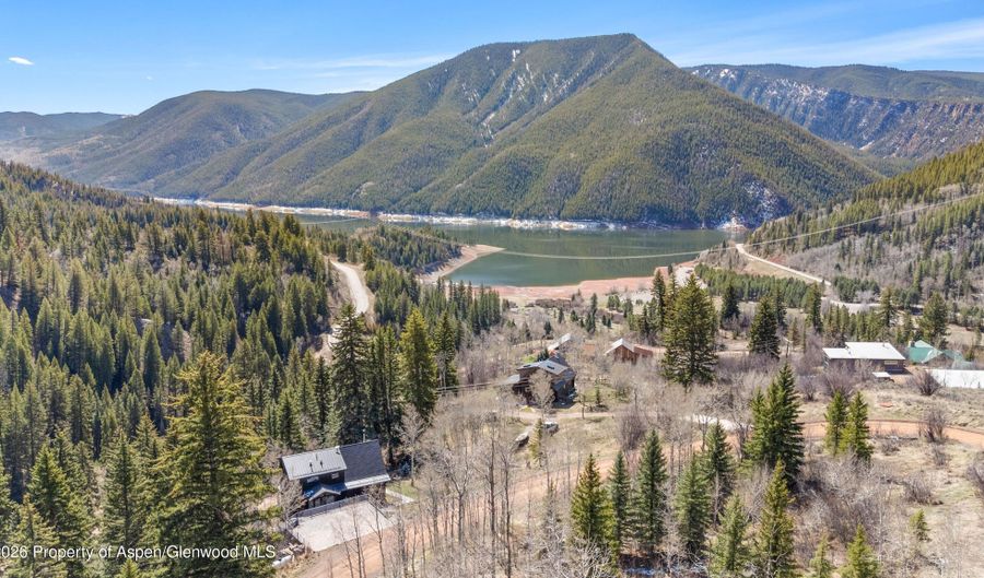 1340 Mclaughlin Ln, Basalt, CO 81621 - 2 Beds, 3 Bath