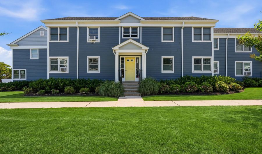 304 Deal Lake Dr 32, Asbury Park, NJ 07712 - 1 Beds, 1 Bath