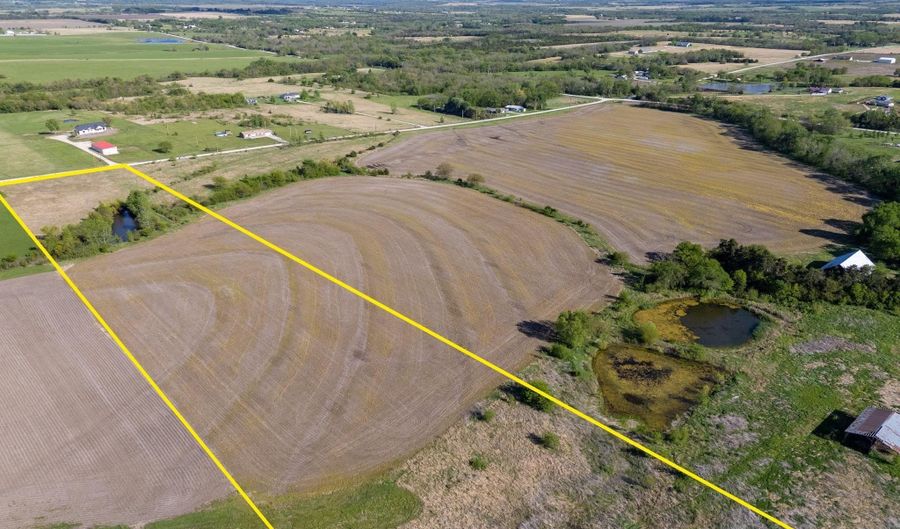 Tract 1 SW Docking RD, Auburn, KS 66402 - 0 Beds, 0 Bath