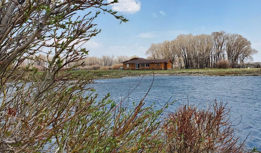30 GUIO-BUDD Rd, Big Piney, WY 83113 - 4 Beds, 2 Bath