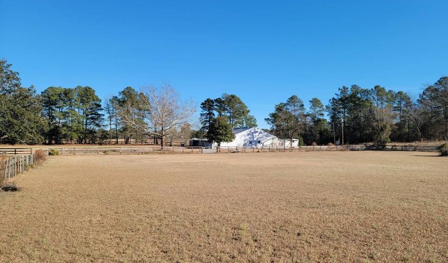 TBD Hwy 385 & Family Farm Rd, Bennettsville, SC 29512 - 0 Beds, 0 Bath
