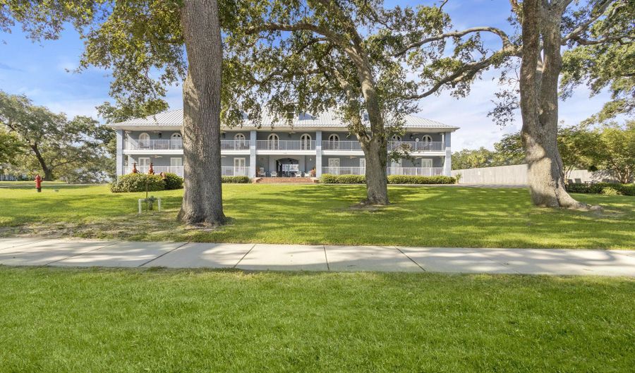 1282 Beach Blvd Lot 220, Biloxi, MS 39530 - 1 Beds, 1 Bath