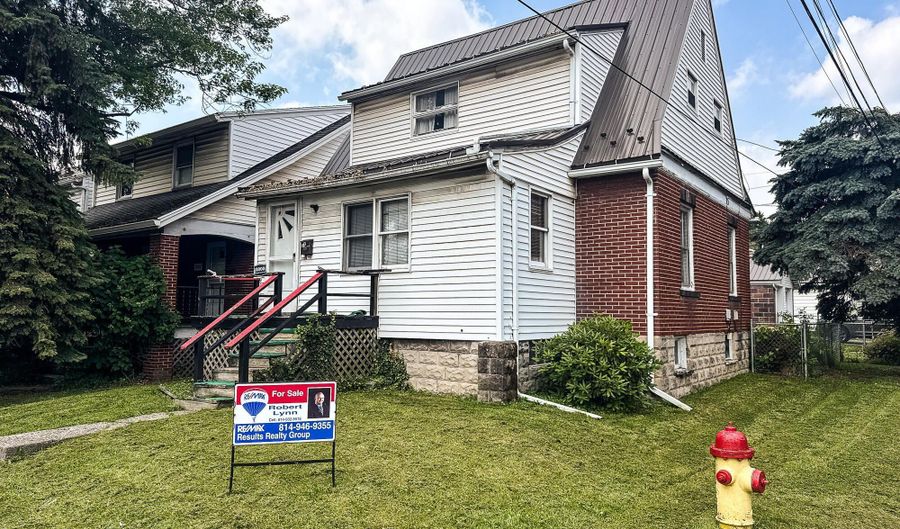 2000 Pleasant Valley Blvd, Altoona, PA 16602 - 3 Beds, 2 Bath