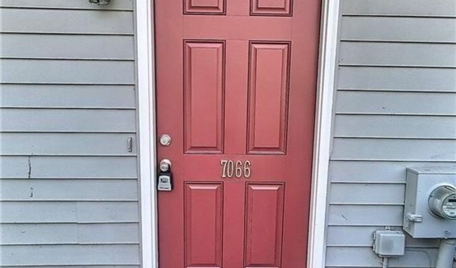 7066 Oakhill Cir, Austell, GA 30168 - 3 Beds, 3 Bath