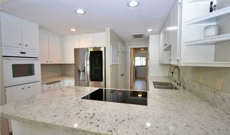 3404 Oak Cliff Dr 3, Fallbrook, CA 92028 - 2 Beds, 3 Bath