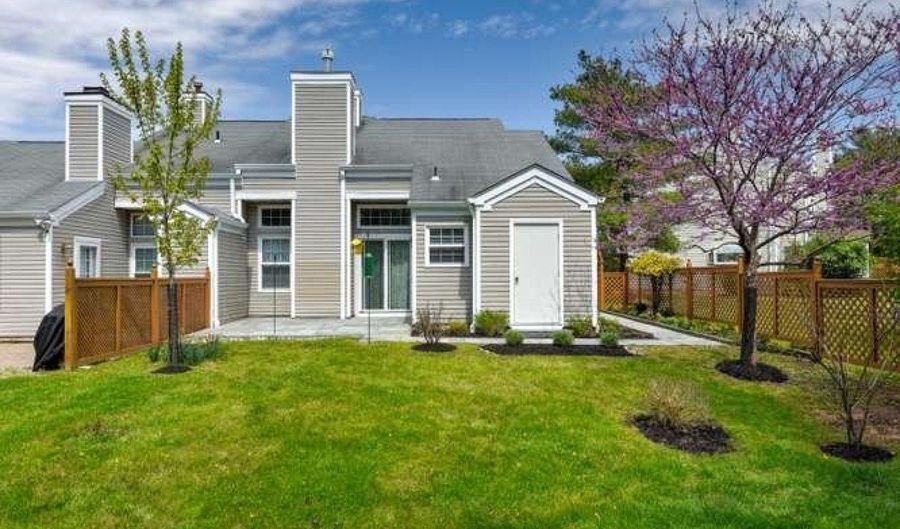 208 Reed Ln, Bedminster, NJ 07921 - 3 Beds, 2 Bath