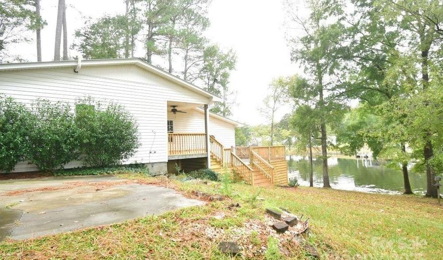 2171 John G Richards Rd, Camden, SC 29020 - 2 Beds, 2 Bath