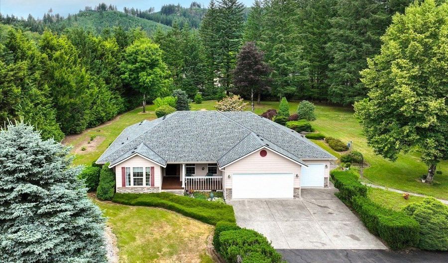 110 DOLPH Dr, Ariel, WA 98603 - 3 Beds, 3 Bath