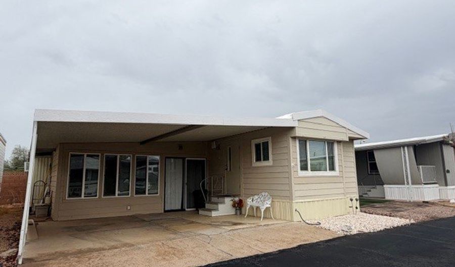 400 N. Plaza Drive Lot 180, Apache Junction, AZ 85120 - 1 Beds, 2 Bath
