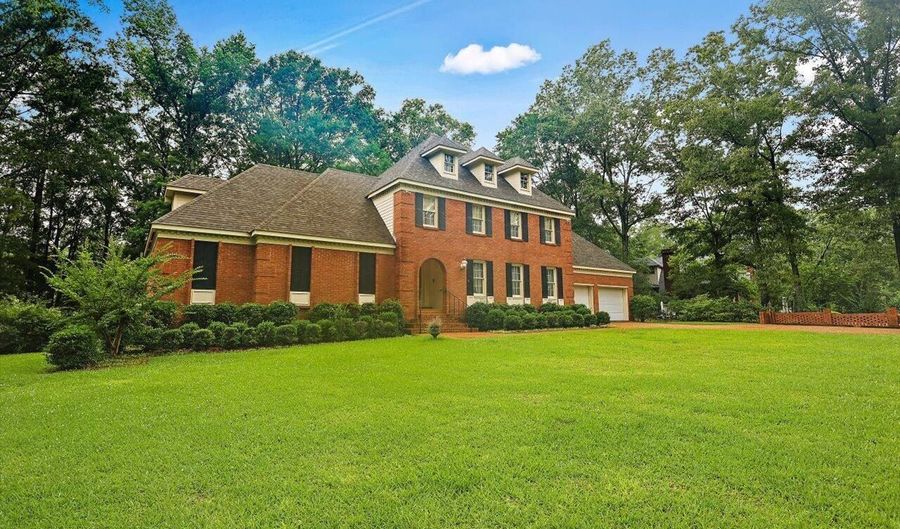 119 Easthaven Dr, Brandon, MS 39042 - 4 Beds, 3 Bath