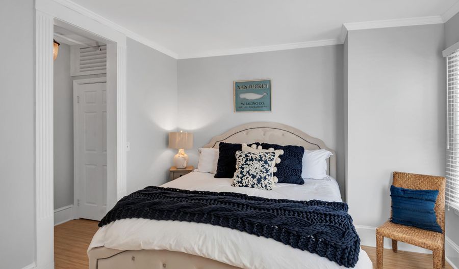 512 Main Ave #4, Bay Head, NJ 08742 - 1 Beds, 1 Bath