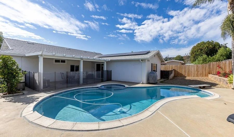 1070 Paula Way, Escondido, CA 92027 - 3 Beds, 2 Bath