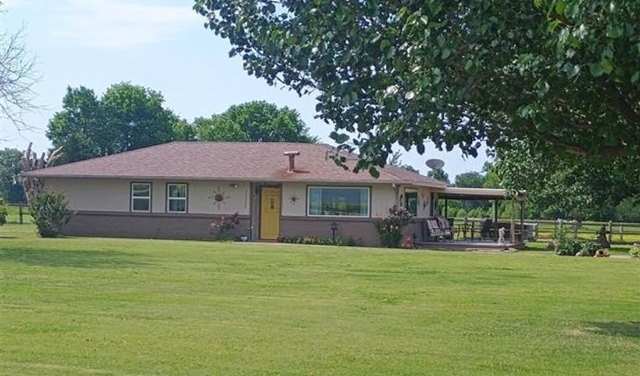 449309 Hwy 60, Afton, OK 74331 - 3 Beds, 2 Bath