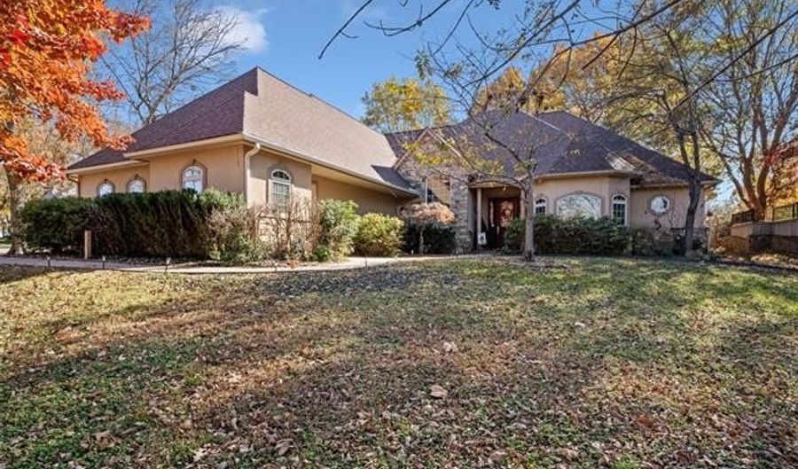 32546 Pebble Bch, Afton, OK 74331 - 4 Beds, 4 Bath