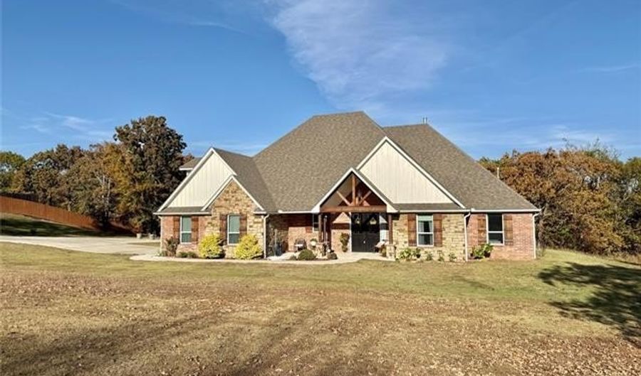 18040 County Road 1558, Ada, OK 74820 - 5 Beds, 3 Bath