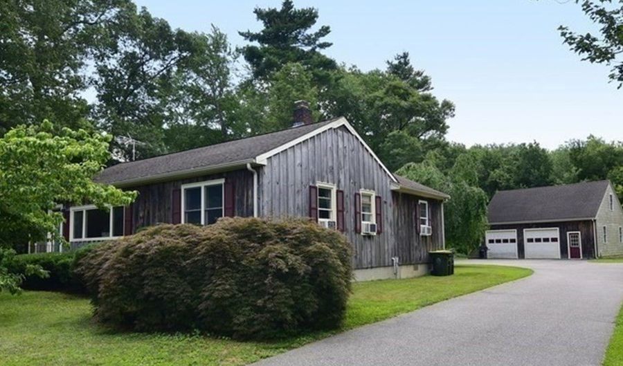 85 Maple St, Bellingham, MA 02019 - 3 Beds, 2 Bath